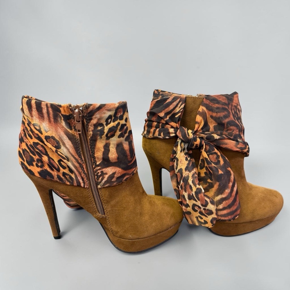 Wild Rose Leopard Print Platform Ankle Boots Sz 6.5 Stiletto Heel Bow Booties